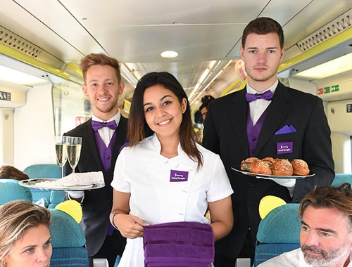 Promotional-Staff-in-Cheltenham-from-Varii-the-Leading-Cheltenham-Promo-Agency